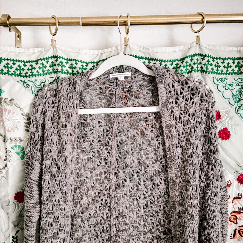 American Eagle gray knit cardigan